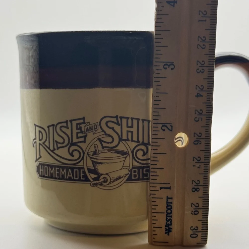 Vintage 1986 Hardee's Beige and Brown Coffee Mug - Picture 4 of 4